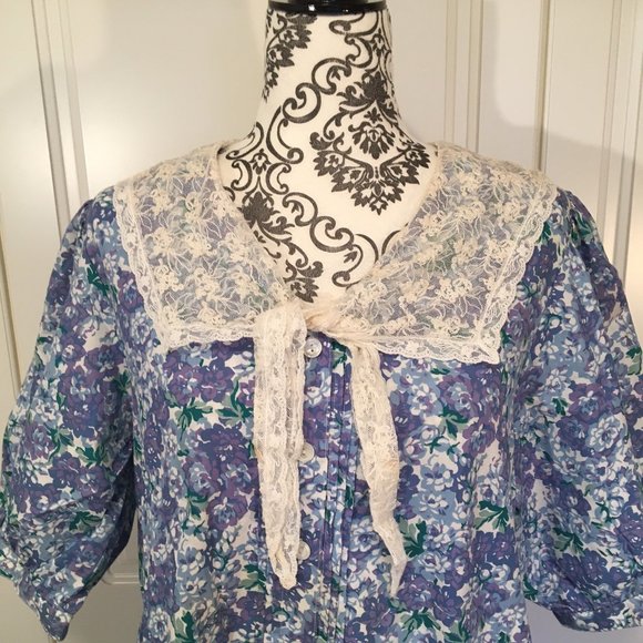 SOLD LAURA ASHLEY floral 100% cotton dress with lace collar vintage charm! - Picture 2 of 10